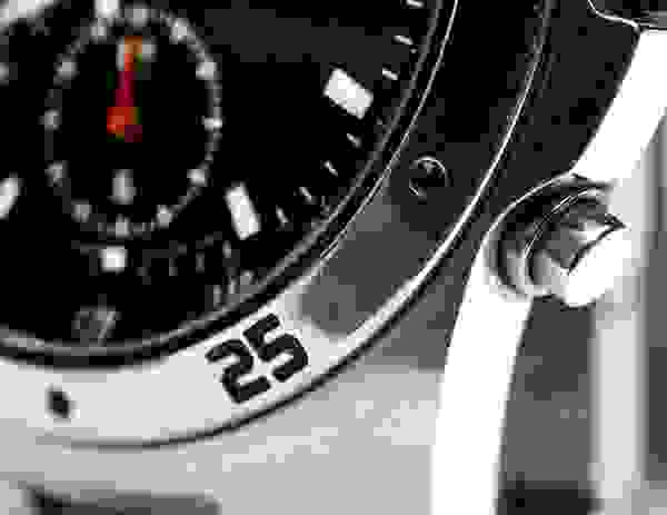 A close up of the number 2 5 on a watch